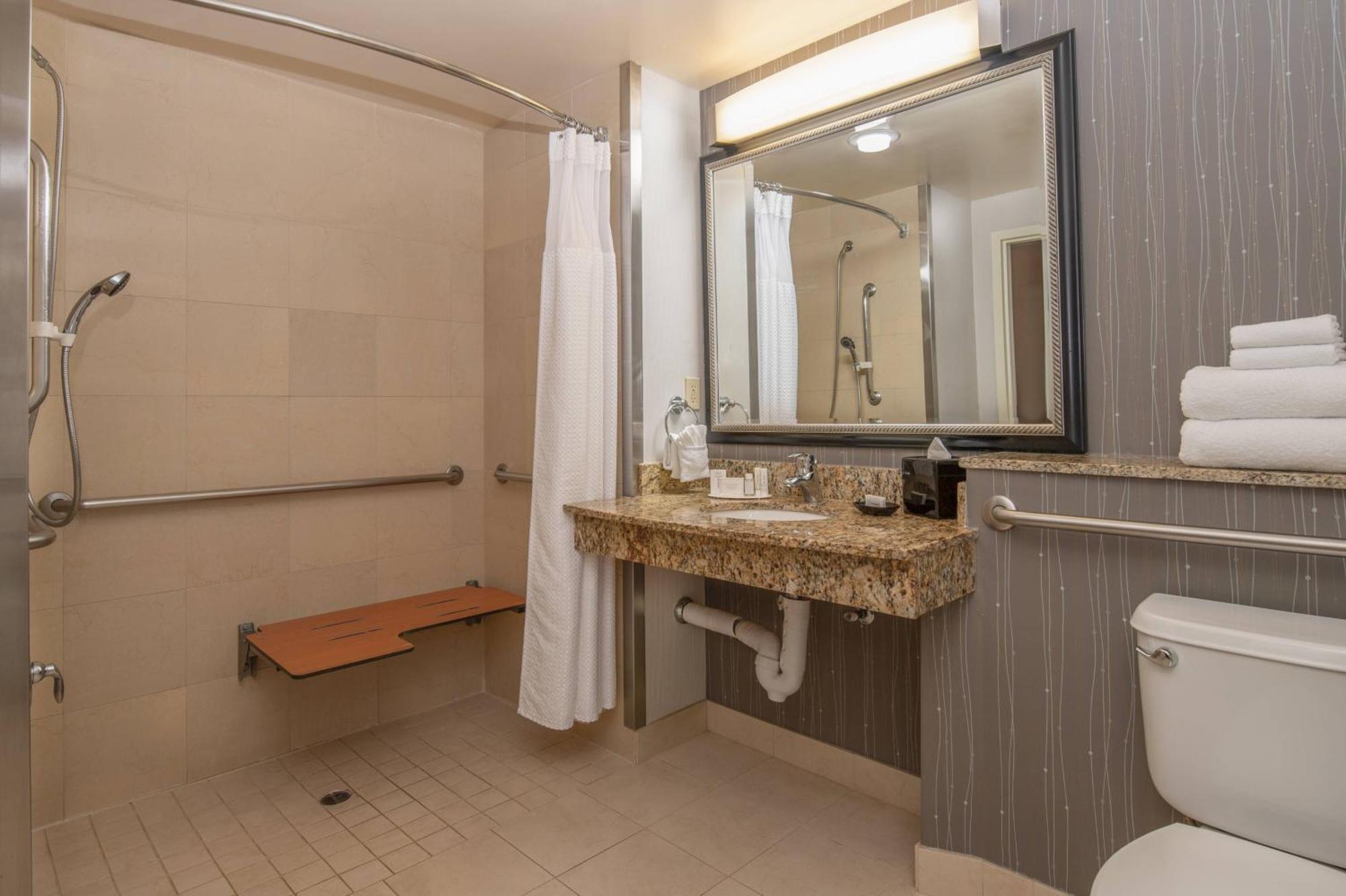 Courtyard By Marriott Sacramento Cal Expo Hotel Ngoại thất bức ảnh