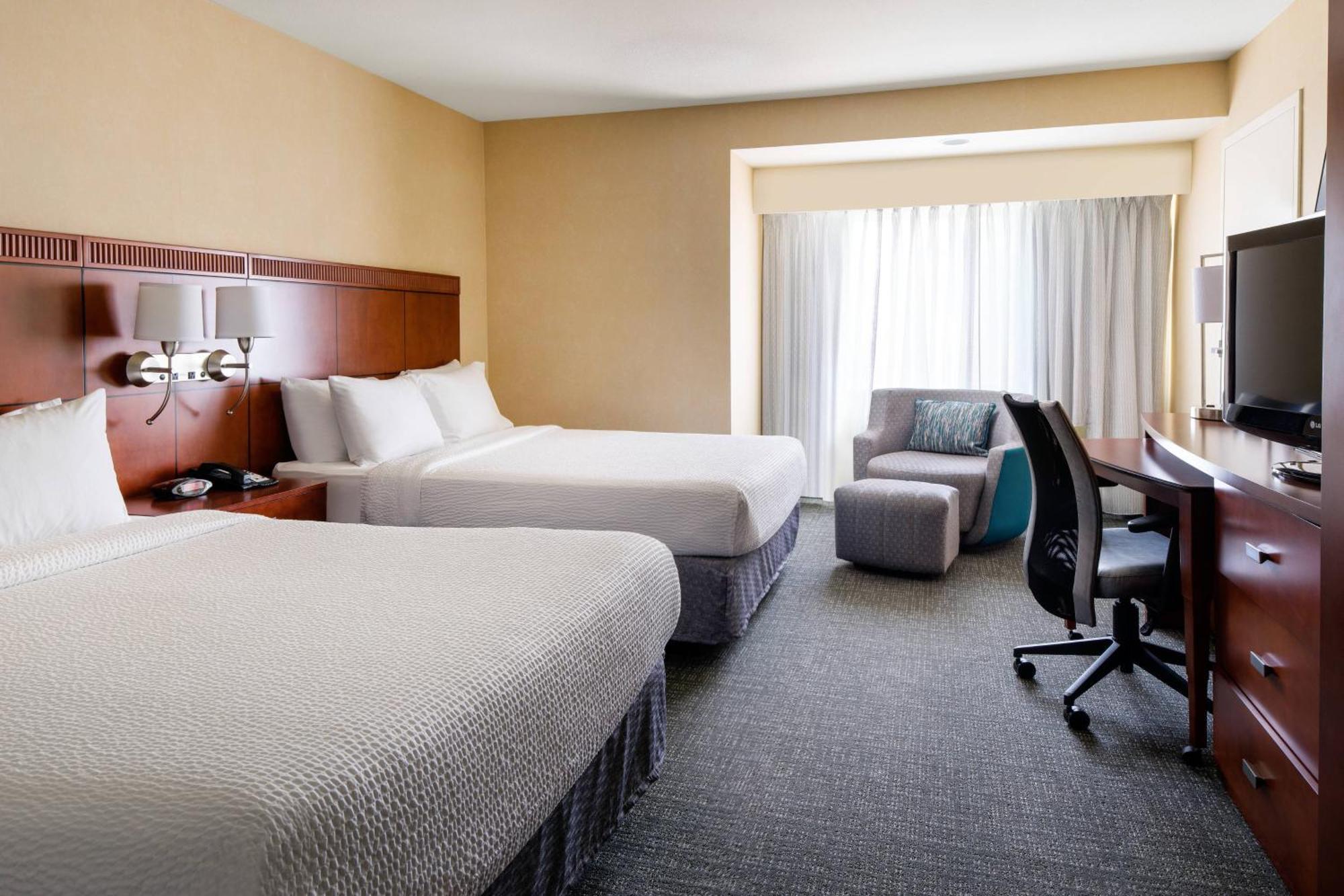 Courtyard By Marriott Sacramento Cal Expo Hotel Ngoại thất bức ảnh