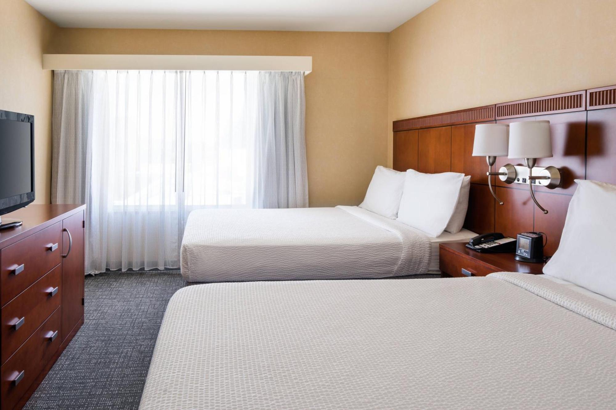 Courtyard By Marriott Sacramento Cal Expo Hotel Ngoại thất bức ảnh