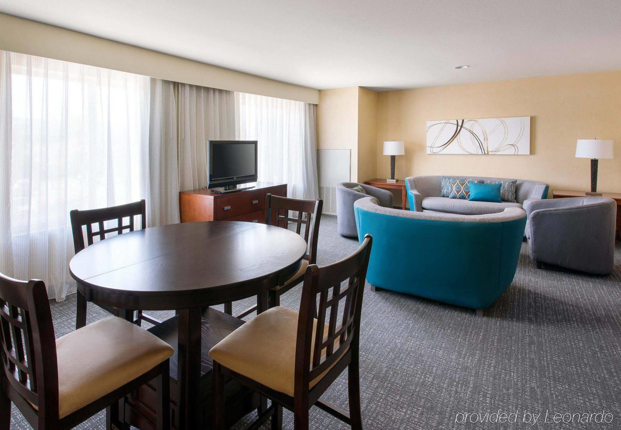 Courtyard By Marriott Sacramento Cal Expo Hotel Ngoại thất bức ảnh