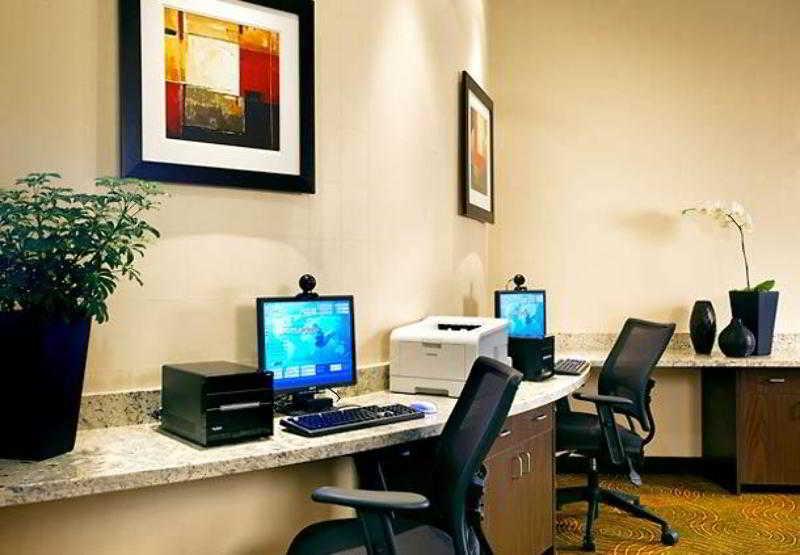 Courtyard By Marriott Sacramento Cal Expo Hotel Ngoại thất bức ảnh